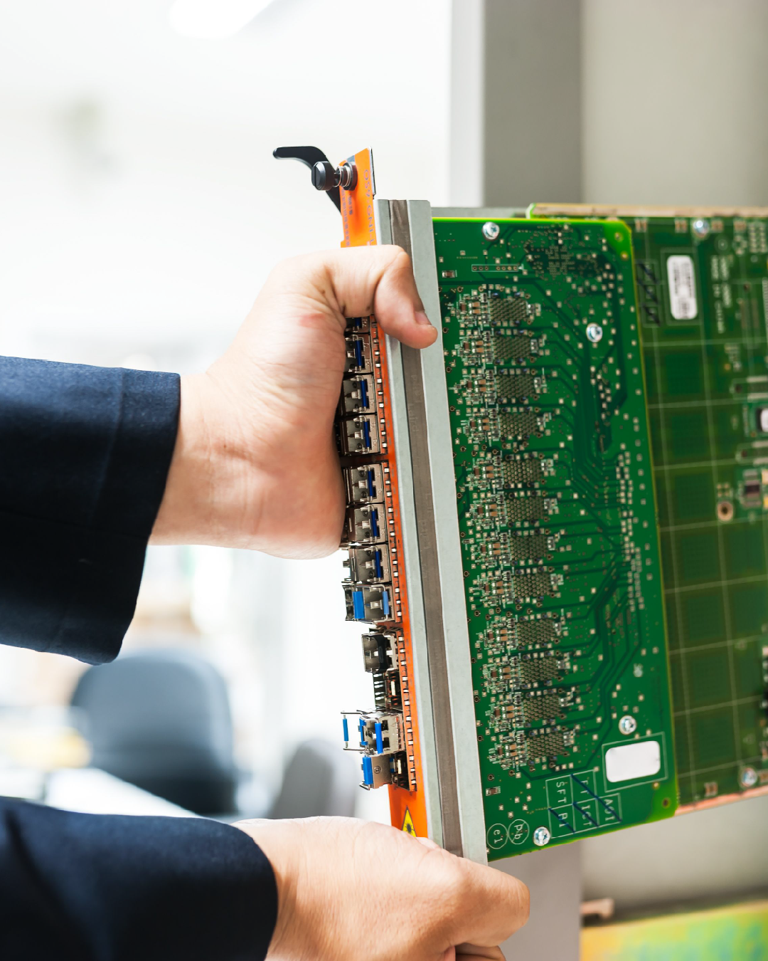 Ultra Technology WIArtboard 34